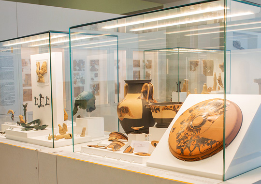 美術館・博物館の展示品ケース